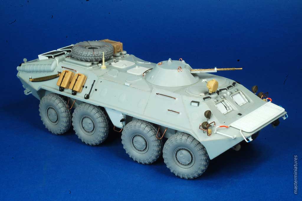 陆军 btr-70装甲输送车