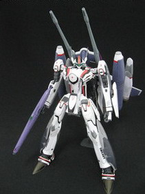 BANDAI 165305 1/72 超時空要塞/前傳篇VF-25F戰機