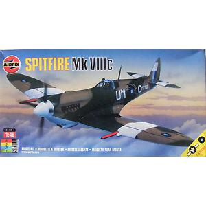 AIRFIX 05107 1/48 WW II英國空軍 '噴火' Mk VIIIc 戰鬥機