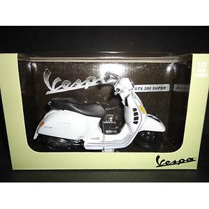 AOSHIMA 081754 1/12 AUTO MAXX系列--VESPA GTS 300 SUPER速克達/白色