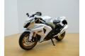 AOSHIMA 088494 1/12 AUTO MAXX系列--鈴木 GSX-R1000摩托車/白色