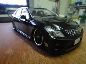 AOSHIMA 049396 1/24 豐田汽車 GRS204 CROWN 轎車