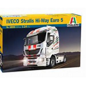 ITALERI 3899 1/24 依維柯/IVECO汽車 STRALIS HI -WAY EURO 5拖車頭