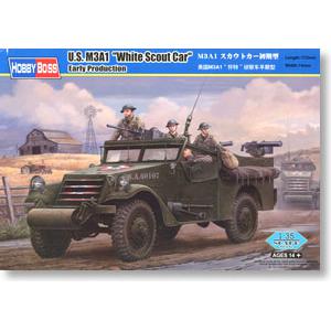 HOBBY BOSS 82451 1/35 WW II美國.陸軍 M3A1'懷特'早期生產型装甲偵察車