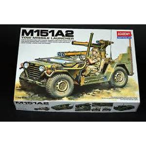 ACADEMY 13406 1/35 美國陸軍 M151A2 TOW飛彈發射車