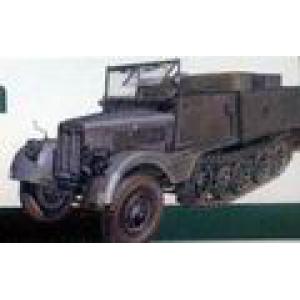 AFV CLUB 35S36 1/35 WW II德國.陸軍 Sd.Kfz.11/4 半履帶彈藥搬運車