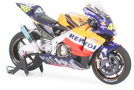 TAMIYA 14092 1/12 本田 RC-211V 摩托車/2002年GP賽車式樣