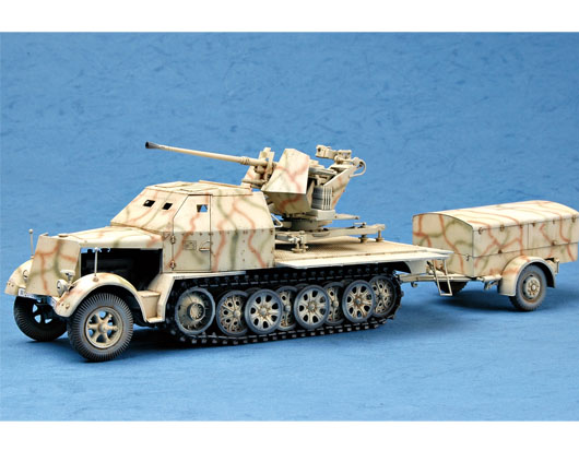 TRUMPETER 01526 1/35 WW II德國.陸軍 Sd.Kfz.7/2八噸後期型帶Flak 37防空砲半履帶車