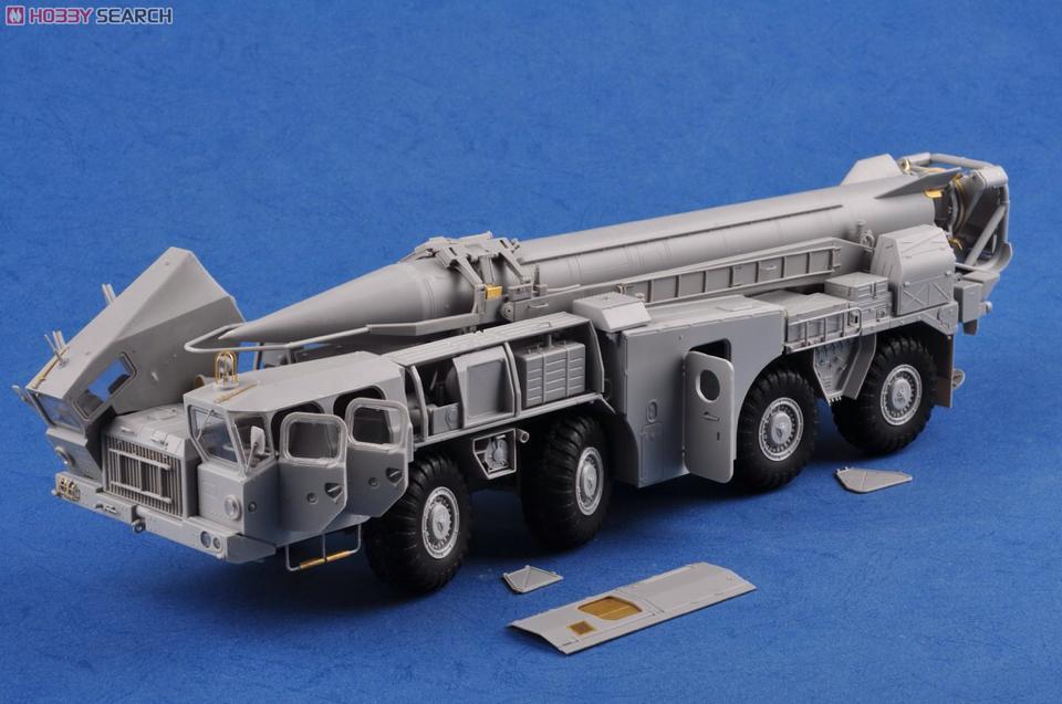 TRUMPETER 01019 1/35 蘇聯.陸軍 SS-1D'飛毛腿-C'彈道飛彈與MAZ發射載具(9P117M1)