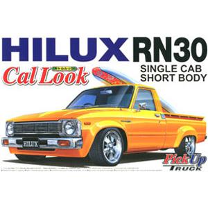 AOSHIMA 027783 1/24 豐田汽車 '海力士/HILUX' RN30(Cal Look)短車體.皮車車