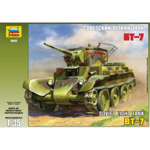 ZVEZDA 3545 1/35 WW II蘇聯.陸軍 BT-7輕型坦克