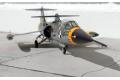HASEGAWA 01987 1/72 德國.聯邦國防軍 F-104'星'控制機構性載具試驗機/限量生產