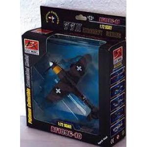 EASY MODELS 37204 1/72 蒐藏完成精品系列--WW II德國 空軍 梅賽斯密 BF109G-10特戰鬥機/1945年匈牙利空軍式樣