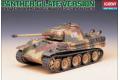 ACADEMY 13018 1/25 WWII德軍 Pz.Kpfw.V ausf.G'黑豹'G後期生產型坦克