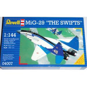 REVELL 04007 1/144 俄羅.斯空軍 MIG-29'支點'戰鬥機/雨燕表演隊式樣