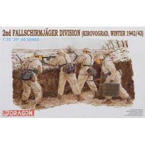 DRAGON 6157 1/35 WW II德國.空軍 1942/43冬季.基洛沃拉德 第2空降獵兵人物   