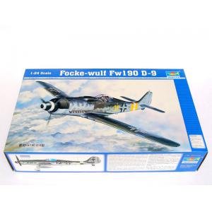 TRUMPETER 02411 1/24 WW II 德國.空軍 福克.沃夫Fw-190 D9戰鬥機