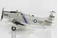 HASEGAWA 02262 1/72 美國.海軍 駐'提康德羅加'航空母艦第VA-52中隊A-1H'天襲者'攻擊機/限量生產