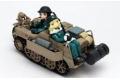 PLATZ 046632-GLT-01 1/35 少女與戰車系列--少女最終的旅行.千都&尤莉帶WW II德國.陸軍Sd.Kfz.2半履帶摩托車