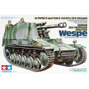 TAMIYA 35200 1/35 WW II 德國.陸軍 Sd.Kfz.124'胡蜂'10.5cm自行榴彈炮