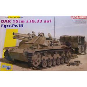 DRAGON 6904 1/35 WW II德國.陸軍 非洲軍團 Fgst.Pz.III三號坦克帶S.IG.33 15cm自行火炮