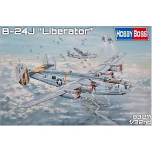 HOBBY BOSS 83211 1/32 WW II美國.陸軍 B-24J'解放者'轟炸機