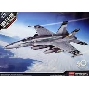 ACADEMY 12565 1/72 美國.海軍 F/A-18E'超級大黃蜂'戰鬥攻擊機/VFA-195中隊 鳥頭CHIPPY HO塗裝式樣