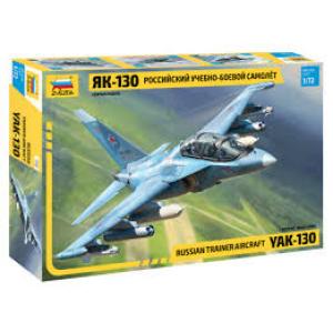 ZVEZDA 7307 1/72 俄羅斯.空軍 雅克飛機公司YAK-130'棒球手套'戰鬥教練機@@