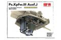 團購.RFM/麥田模型 RM-5072 1/35 WW II德國.陸軍Pz.Kpfw.III Ausf.J Sd.Kfz.141三號J中型坦克 全內構版