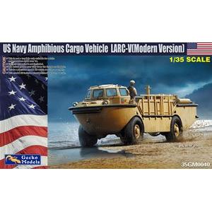 GECKO MODELS 35GM0040 1/35 WW II美國.海軍 LARC-V帶衝鋒橡皮艇兩棲輪式貨卡車